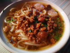 -六合夜市
