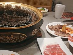 -山焱·炭火自助烤肉(周浦万达店)