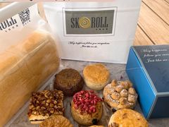 -SKROLL卡特司库·蛋糕定制·生吐司·司康(古北程家桥店)