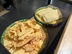 -尚尚仙·酸汤猪手·猪肚鸡火锅(华联万柳购物中心店)