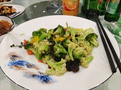 -良友·海鲜青岛菜·海肠捞饭(五四广场店)