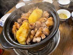 -东川炭炉鸡煲·榴莲瓦煲鸡(广州首店)