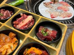 -匠牛亭·锅物烧肉放题自助(昆百大·泰业城店)