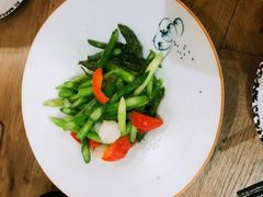 -爱啤精酿·民谣酒馆(滨江店)