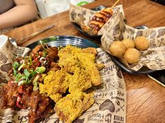 -BHC炸鸡(明洞总店)