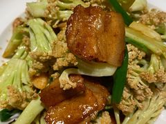 有机菜花炒五花肉-泰钰丰烤鸭.天津菜(开发区店)