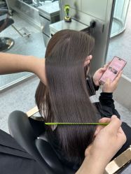 -MOVAN  HAIR莫凡匠人发型屋