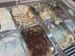 -VENCHI 闻绮(上海佛罗伦萨小镇店)