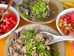 -大众跷脚牛肉馆·非遗传承单位(峨眉山店)