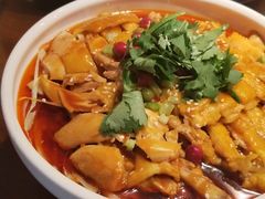 -川流不息·地道川菜·小龙虾(松东路店)