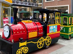 -王府井奥莱临潼小镇(临潼店)