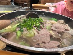 -川堂风·跷脚牛肉·乐山爆炒(宝山日月光店)