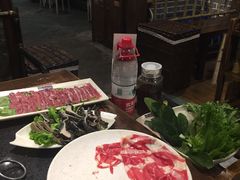 -唇辣号重庆老火锅(燕郊鑫乐汇店)