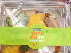 -全家便利店(江湾镇站店)