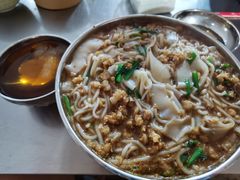 -正宗杨记普洱酸醋米线(总店)