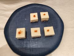 -品海楼·大连海胆锅贴馆(东港店)