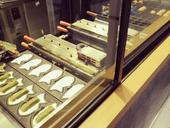 面包甜点陈列柜-粉粉乐鲷鱼烧(美罗城店)