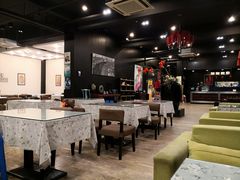 -黄山阿拉酒店(黄山风景区换乘中心店)