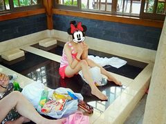 -宁波杭州湾海底温泉