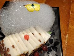 泡沫椰奶红豆糕-雀舞云南菜(天津天河城购物中心店)