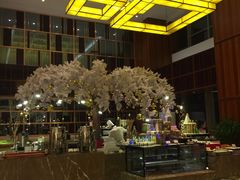 -南湖名都·景湖轩全日制餐厅·海鲜自助·东南亚风味·临湖而食