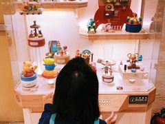 -诚品(信义店)