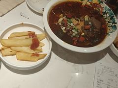-渝是乎酸菜鱼(龙旗购物中心店)