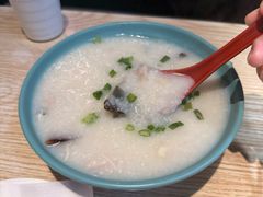 -滋味满屋美食坊(上海街店)
