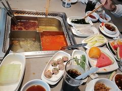 -海底捞火锅(新松江路生日主题店)