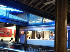 -热火朝天鲜切牛肉火锅(南强街巷店)