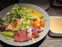 -卡普里披萨·牛扒·下午茶
