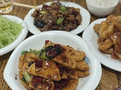 -红实家常菜(静安里店)