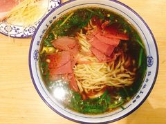 -镇南锅盖面馆(解放路店)