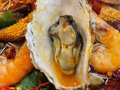 -老东镇啤酒屋海鲜加工·蒸汽海鲜·海鲜烧烤(台东店)