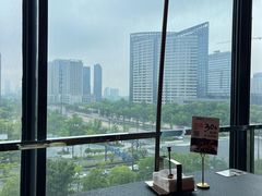 -蝴蝶里·粤菜·点心(滨江龙湖店)