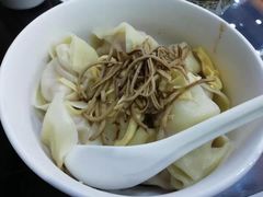 -笑来喜馄饨小笼工坊店(湖滨街店)
