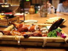 -老滇山寨•云南特色菜•地方菜•民族风情歌舞表演(金碧店)