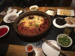 -纸盐河码头火锅(十八梯店)