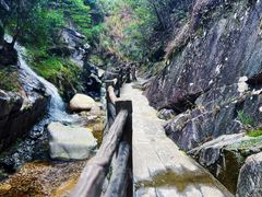 -篁岭石门峡