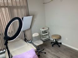 -一个差评成就的纹眉店