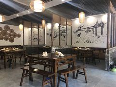 大堂-黄桷树曹家私房菜(江与城店)