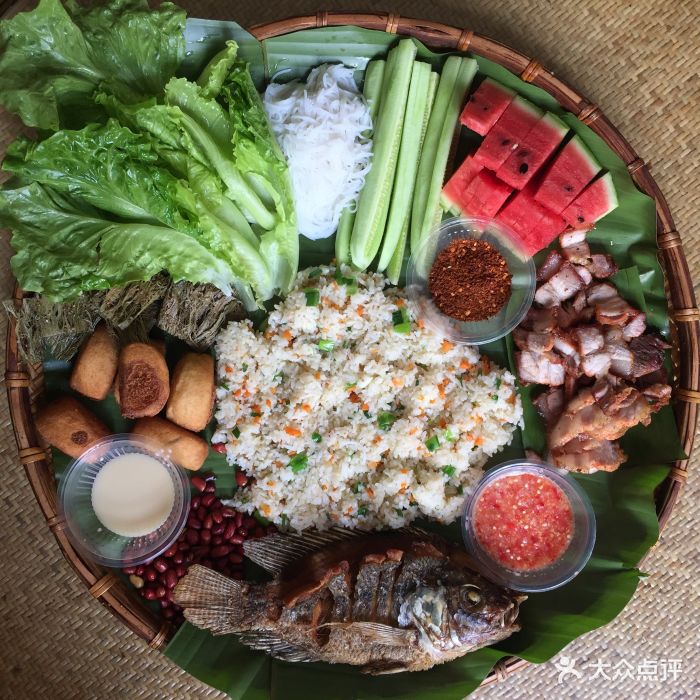 曼听小寨岩温秀傣家美食正宗傣味手抓饭图片 - 第1张