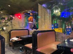 卡座-醉小酒馆·川菜·江湖菜·重庆菜(观音桥旗舰店)