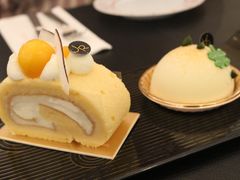 椰子芒果蛋糕卷-Salon de The de Joel Robuchon(外滩18号店)