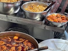 煮的汤底-爱民螺蛳粉(梧州国泰广场店)