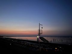 -南汇新城海滩