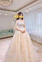 -艾慕婚纱礼服馆(和平店)