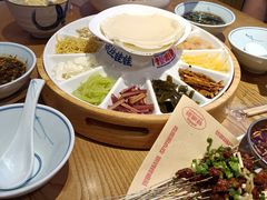 -怪噜范·老贵阳街头名小吃(数博万达店)