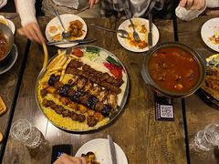 特色纯牛肉奶酪披萨-Mevlana梅夫娜土耳其餐厅·清真