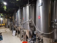 -麦凯伦烧烤·精酿超级工厂店(金桥总店)